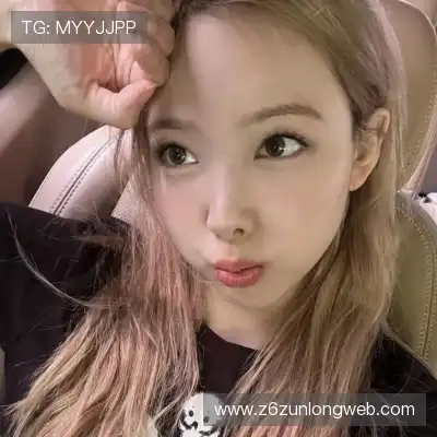 姬展立